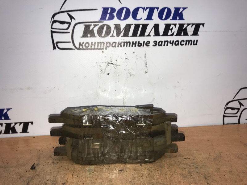 Колодки тормозные Nissan Bluebird Sylphy 2007 KG11 MR20DE перед