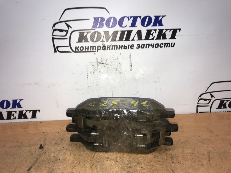 Колодки тормозные Nissan Cube 2003 BGZ11 CR14DE перед