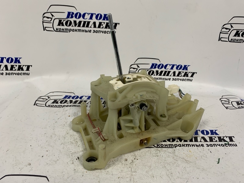 Рычаг переключения КПП Mazda Atenza GG3S L3-VE