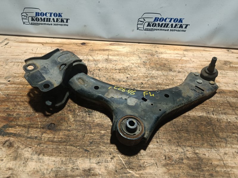 Рычаг подвески нижний Volvo V70 YK1BW985 B63245 перед лев