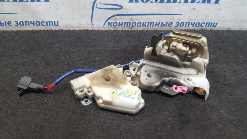 Замок дверной Nissan March AK11 CGA3DE зад прав