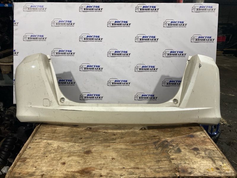 Бампер Honda Freed GB3 L15A зад