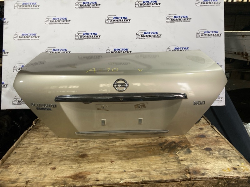 Крышка багажника Nissan Bluebird Sylphy QG10 QG18DE