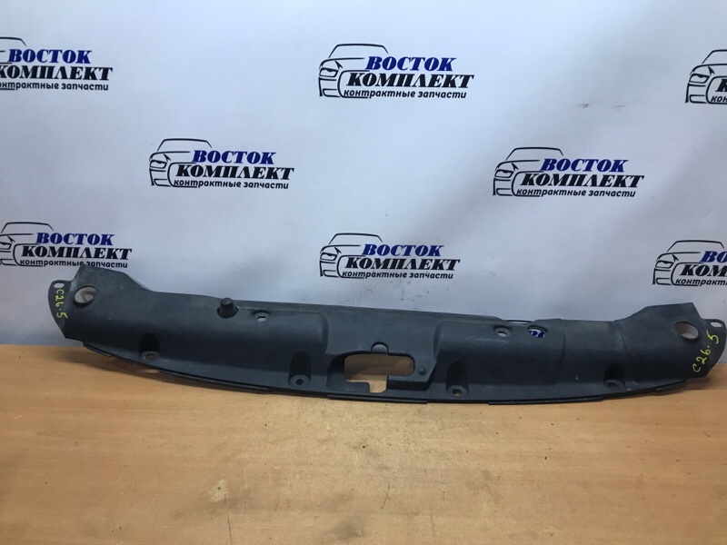 Накладка на рамку радиатора Honda Stream RN7 R18A