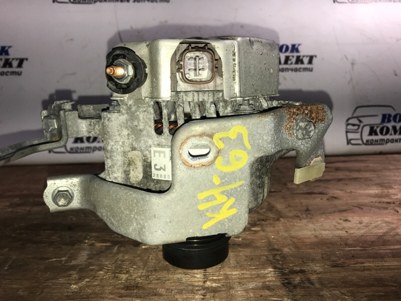 Генератор Toyota Ractis NSP120 1NR-FE