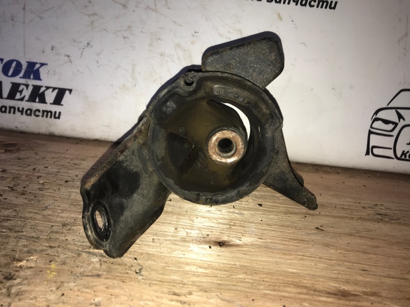 Подушка двигателя Honda Fit GE6 L13A лев