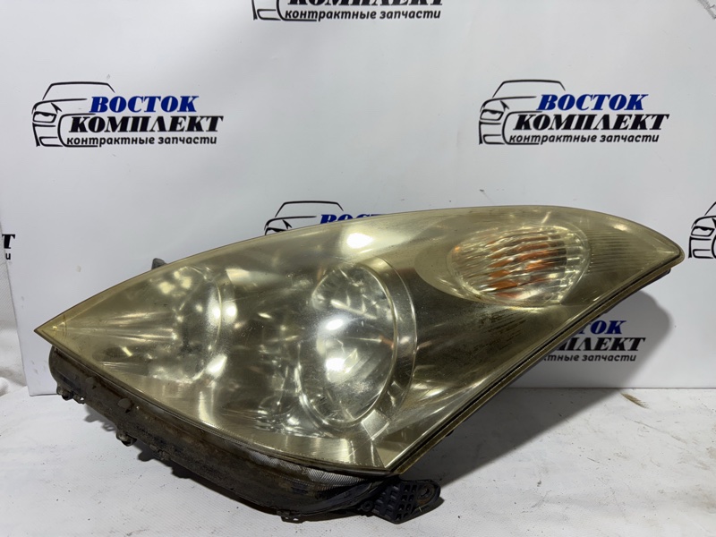 Фара Toyota Wish ZNE10G 1ZZ-FE перед лев