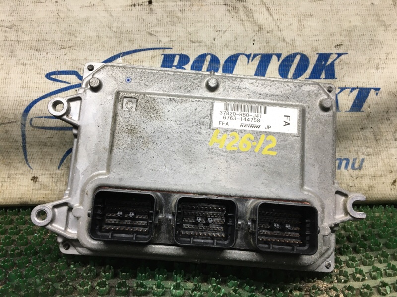 Блок управления ДВС Honda Fit 2011 GE6 L13A