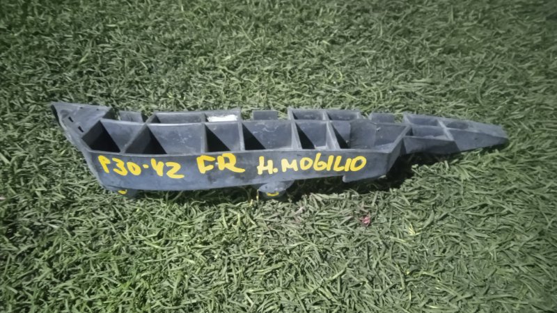 Клипса бампера Honda Mobilio 2006 GB1 L15A перед прав