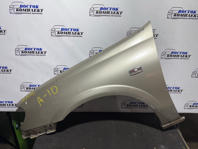 Крыло Nissan Bluebird Sylphy QG10 QG18DE перед лев