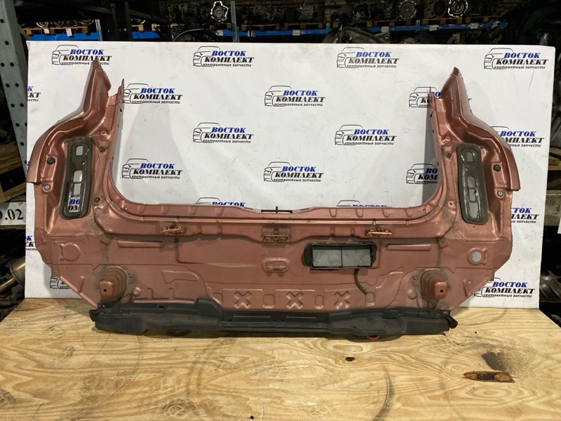 Задняя панель кузова Nissan March AK12 CR12DE