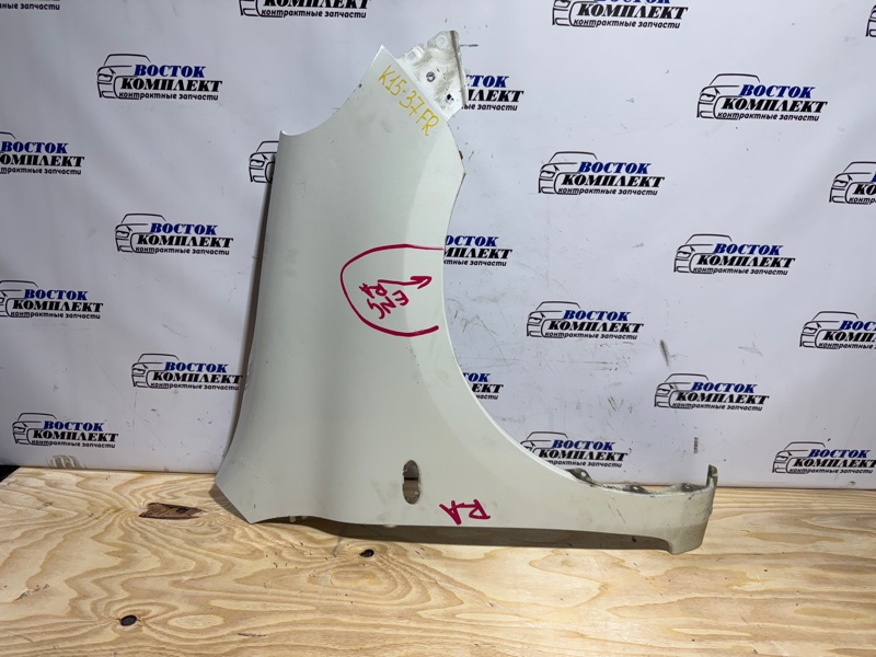 Крыло Nissan March K13 HR12DE перед прав