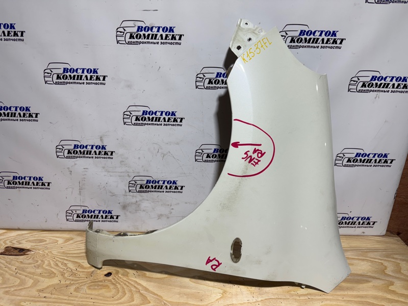 Крыло Nissan March K13 HR12DE перед лев