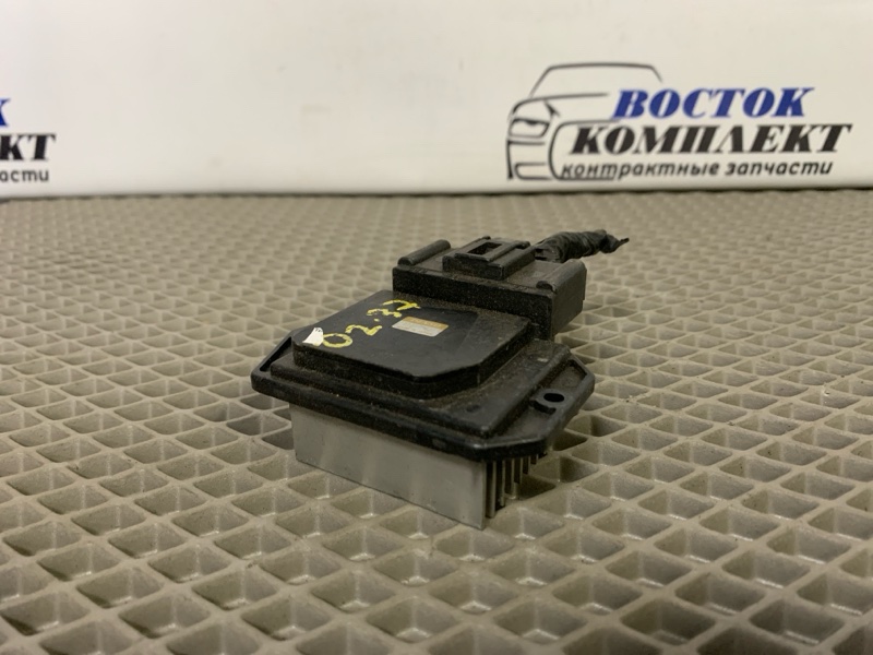 Реостат печки Mitsubishi Chariot Grandis N94W 4G64