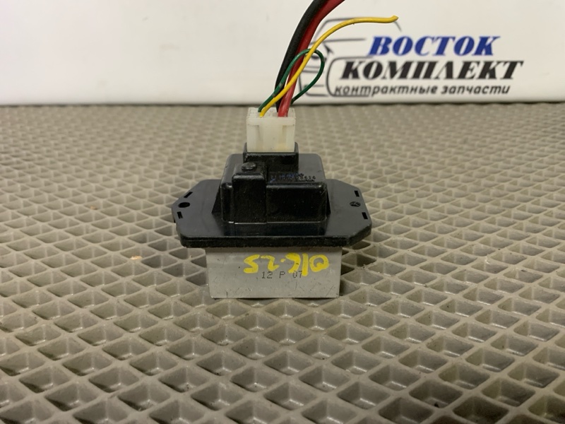 Реостат печки Mitsubishi Mirage A05A 3A90