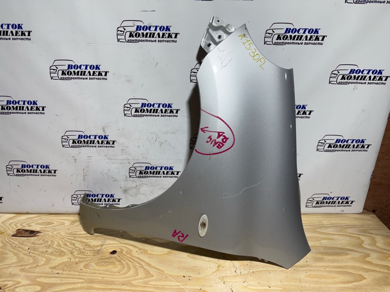 Крыло Nissan March K13 HR12DE перед лев