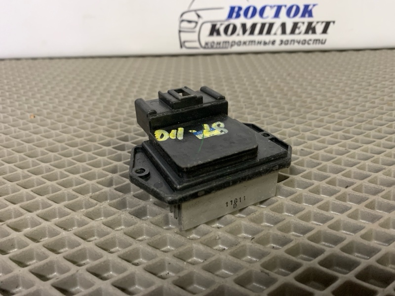 Реостат печки Toyota Isis ANM10W 1AZ-FSE