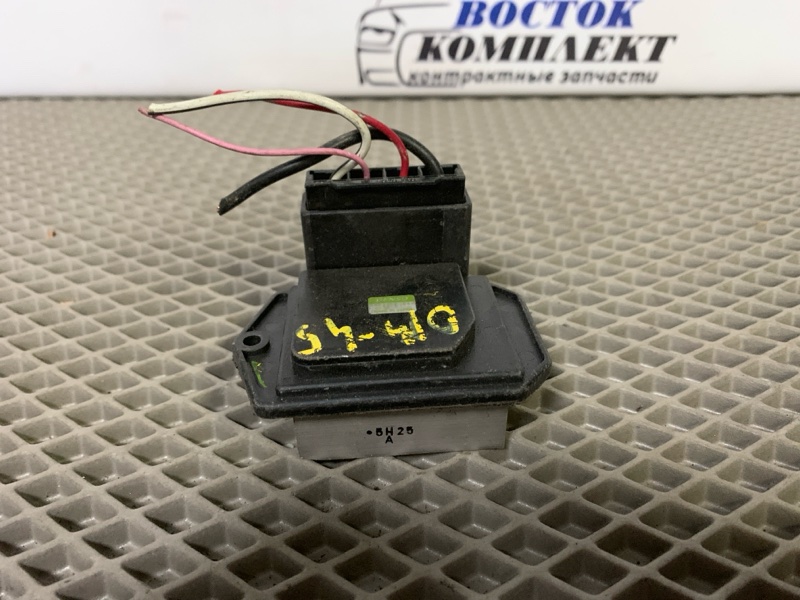 Реостат печки Toyota Alphard ANH10W 2AZ-FE