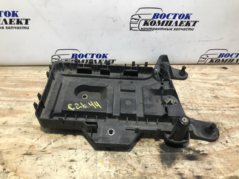Полка под аккумулятор Volkswagen Touran WVGZZZ1TZ CTH