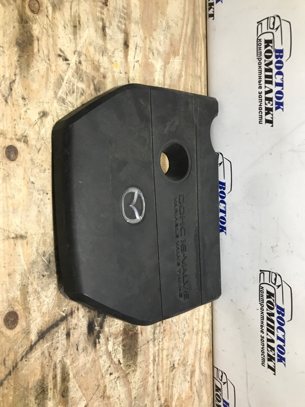 Крышка на двигатель декоративная Mazda MPV LY3P L3