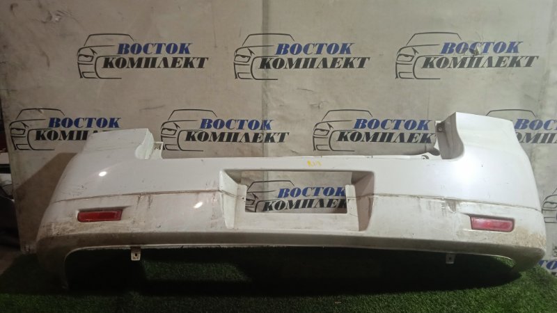 Бампер Mitsubishi Dion CR6W 4G94 зад