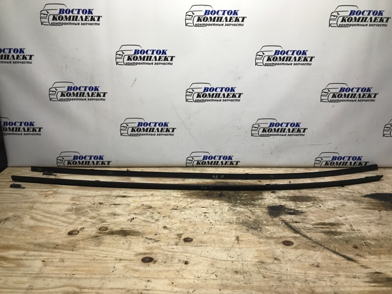 Молдинг лобового стекла Mazda Demio DE3FS ZJ-VE