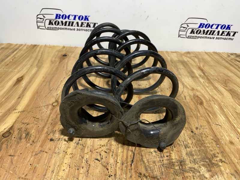 Пружина подвески Honda Fit 2009 GE6 L13A зад