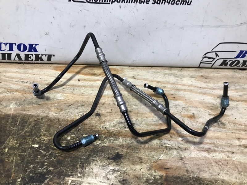 Трубка тормозная BMW X1 2011 WBAVL32030VP95167 N46B20BD перед