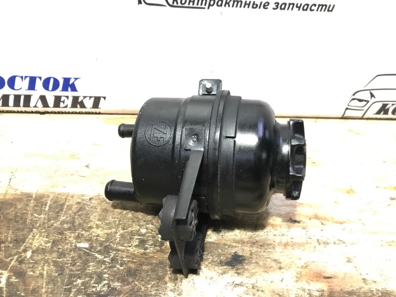 Бачок гидроусилителя BMW X1 2011 WBAVL32030VP95167 N46B20BD