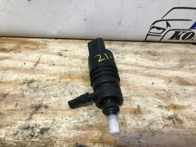 Насос омывателя BMW X1 2011 WBAVL32030VP95167 N46B20BD