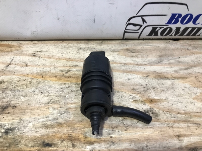 Насос омывателя BMW X1 2011 WBAVL32030VP95167 N46B20BD