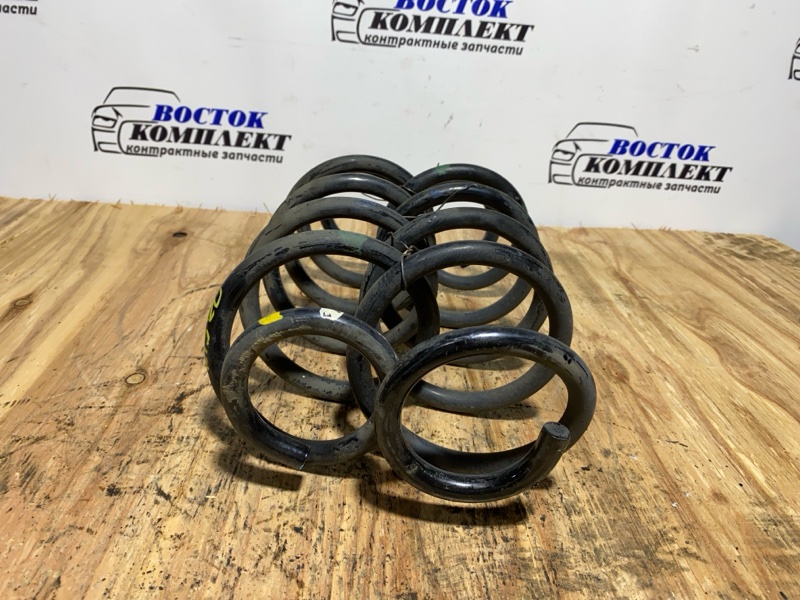 Пружина подвески Honda Freed GB3 L15A зад