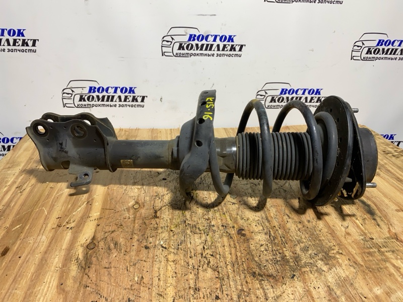 Стойка подвески Subaru Impreza GP2 FB16A перед лев