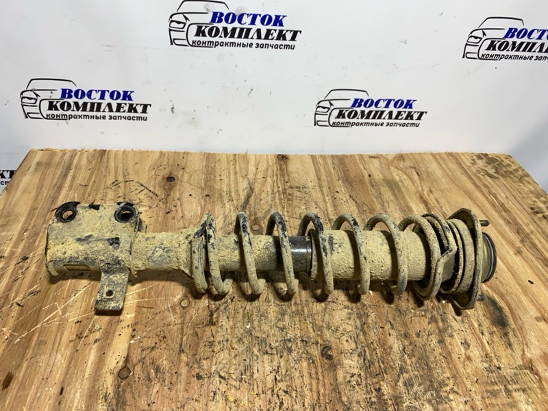 Стойка подвески Mitsubishi Pajero Mini 1995 H56A 4A30-T перед прав