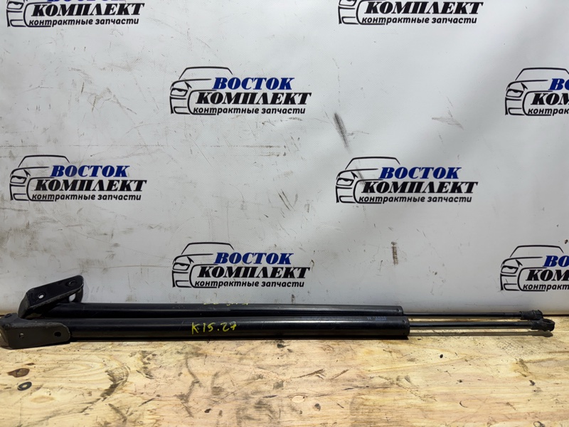 Амортизатор багажника Nissan Serena 2011 C26 MR20DD