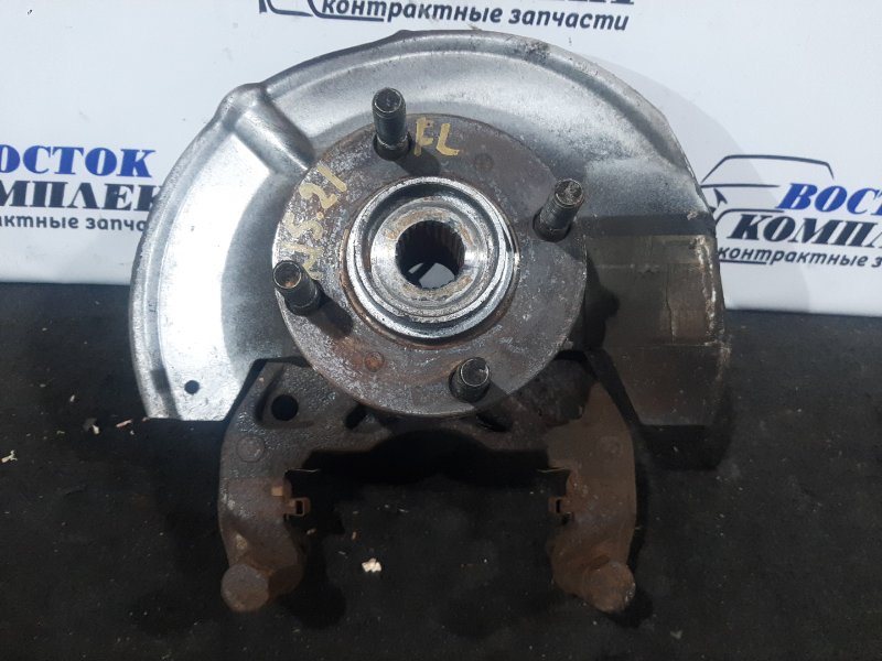 Ступица Mitsubishi Colt Z21A 4A90 перед лев