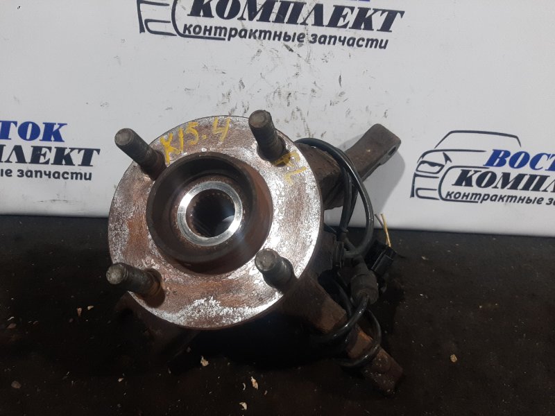 Ступица Nissan March AK12 CR12DE перед лев