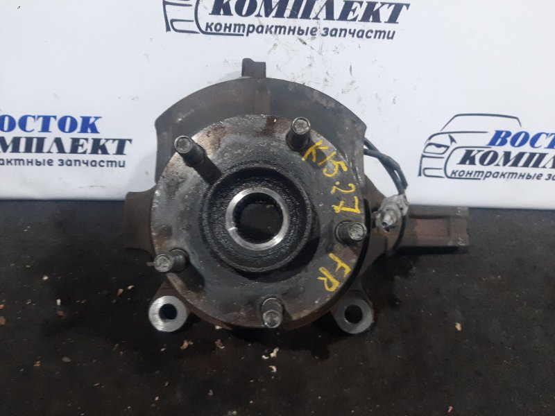 Ступица Nissan Serena 2011 C26 MR20DD перед прав