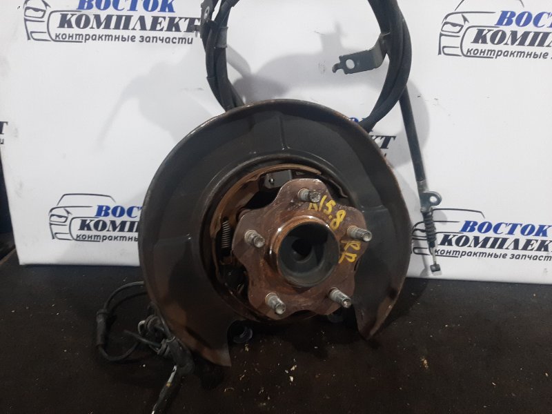 Ступица Nissan Serena HFC26 MR20DD зад прав