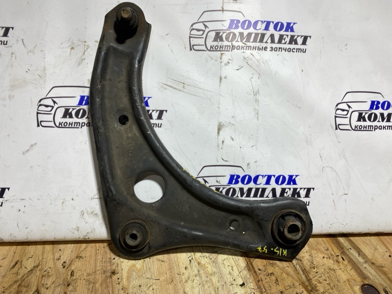 Рычаг подвески Nissan March K13 HR12DE перед прав