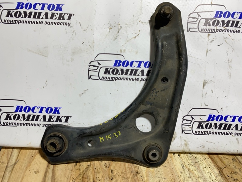 Рычаг подвески Nissan March K13 HR12DE перед лев