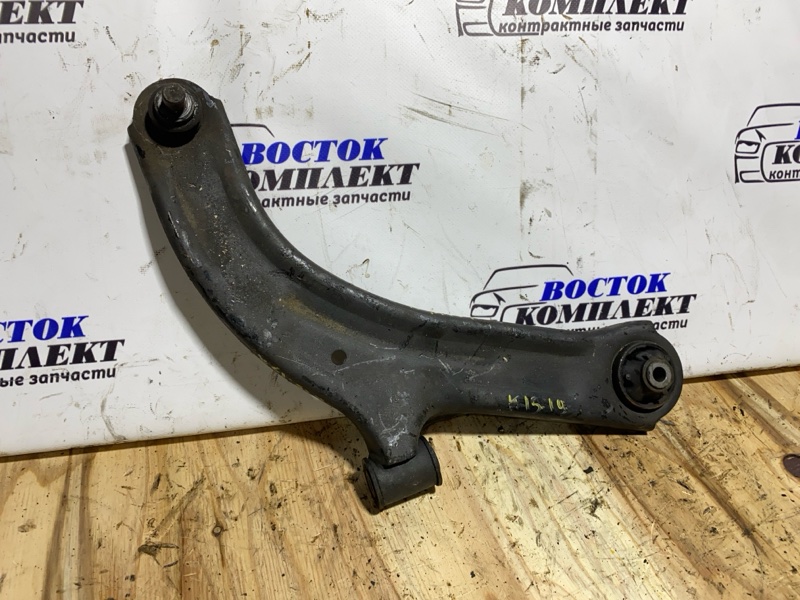 Рычаг подвески Nissan March AK12 CR12DE перед прав