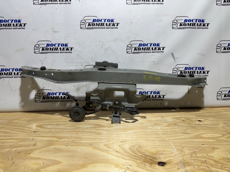 Рамка радиатора Nissan March AK12 CR12DE