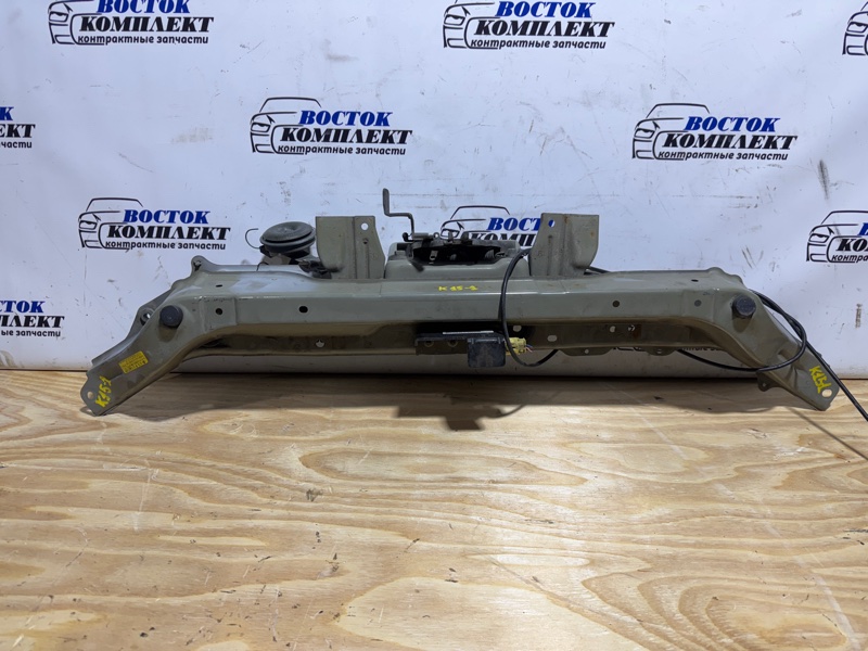 Рамка радиатора Nissan Note 2005 E11 HR15DE