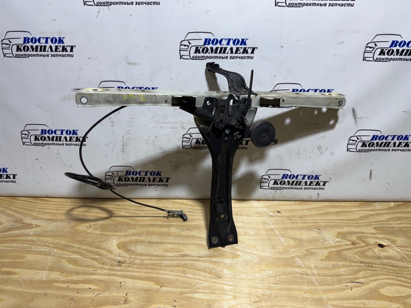 Рамка радиатора Subaru Impreza GP2 FB16A