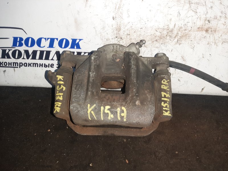 Суппорт Toyota Isis 2009 ZGM11G 3ZR-FAE зад прав