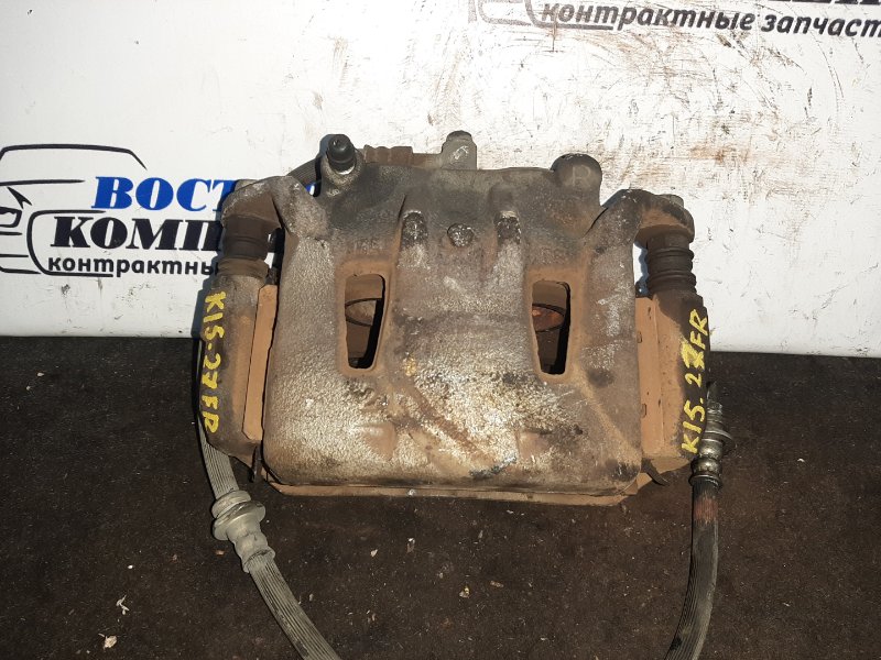 Суппорт Nissan Serena 2011 C26 MR20DD перед прав