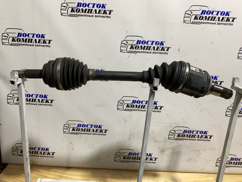 Привод Toyota Isis 2009 ZGM11G 3ZR-FAE перед лев