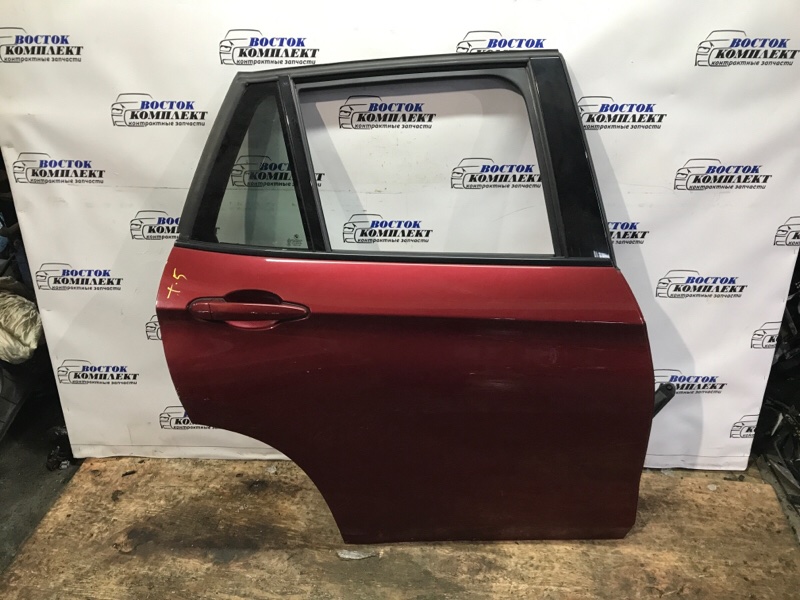 Дверь боковая BMW X1 WBAVL32030 N46B20 зад прав