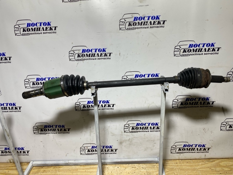 Привод Subaru Legacy BL5 EJ204 перед лев